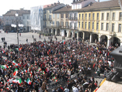SCUOLE IN PIAZZA (click to enlarge)
